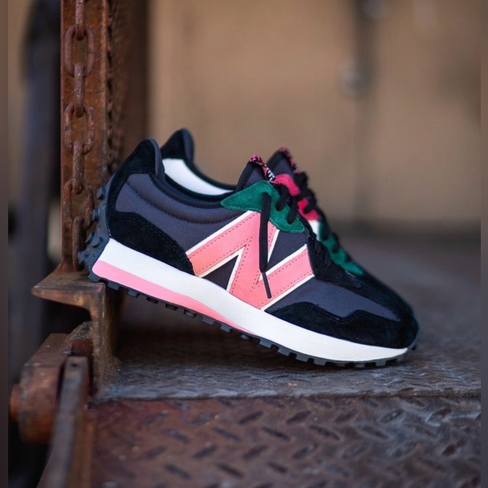 New Balance 327 “Chinese New Year” Retro Runner Sneakers - Picture 12 of 15